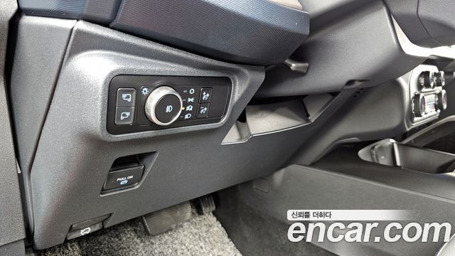 Ford Bronco 2022 — photo 18