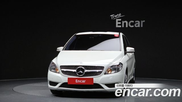 Mercedes-Benz B-Class 2013 — photo 3