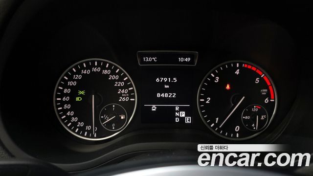 Mercedes-Benz B-Class 2013 — photo 8