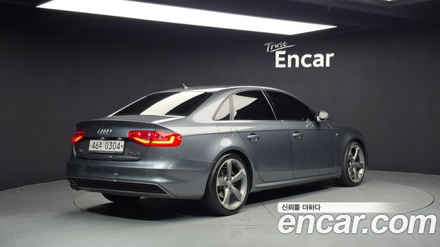 Audi A4 2016 — photo 2
