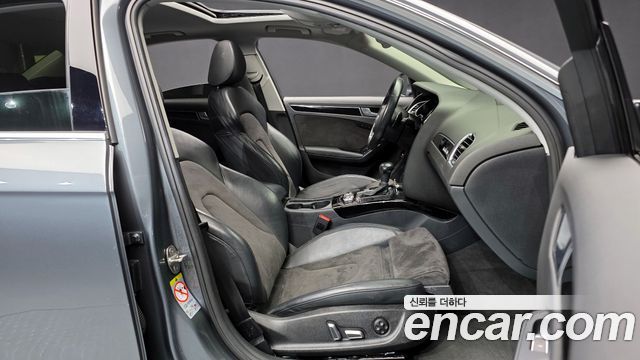 Audi A4 2016 — photo 10