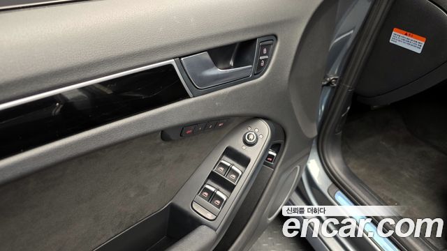 Audi A4 2016 — photo 17