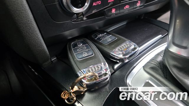 Audi A4 2016 — photo 18