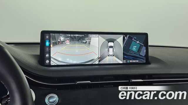 Genesis GV70 2023 — photo 17