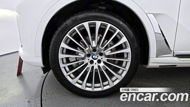 BMW X7 2020 — photo 5