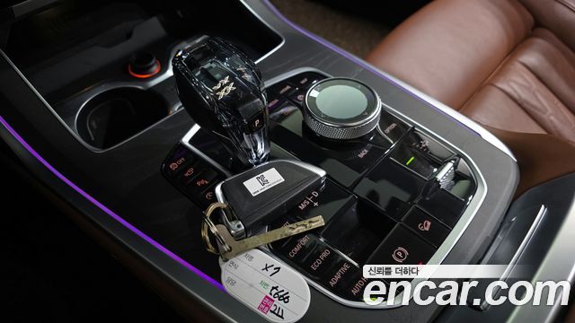 BMW X7 2020 — photo 9