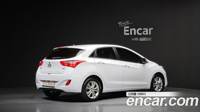 Hyundai i30 2014 — photo 2