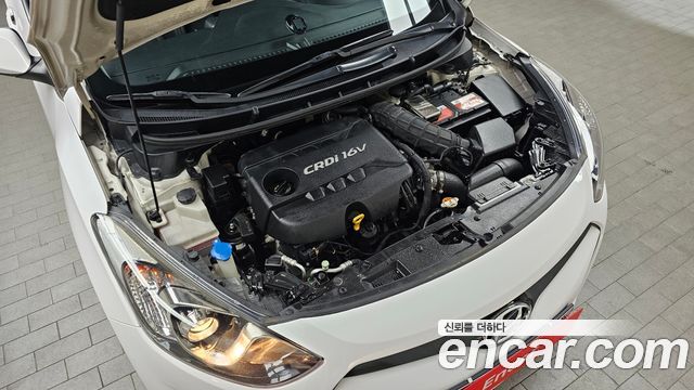 Hyundai i30 2014 — photo 6