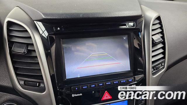 Hyundai i30 2014 — photo 17