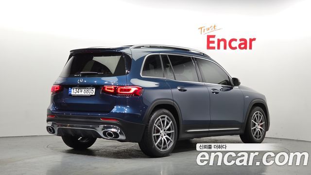 Mercedes-Benz GLB-Class 2022 — photo 2