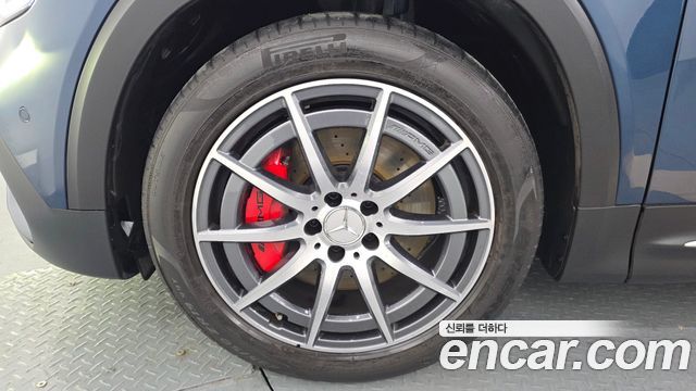 Mercedes-Benz GLB-Class 2022 — photo 5