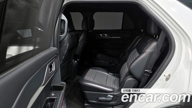 Ford Explorer 2025 — photo 20