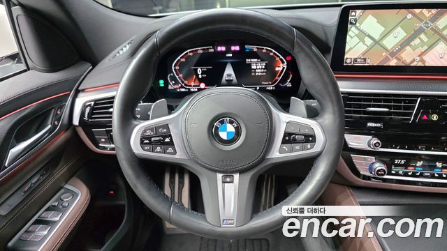 BMW Gran Turismo 2023 — photo 5