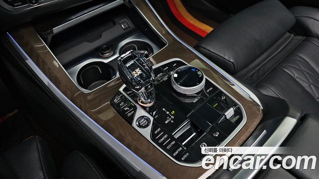 BMW X5 2022 — photo 9