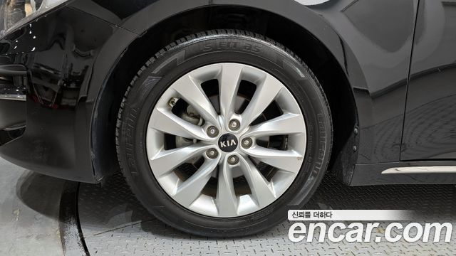 Kia K5 2018 — photo 5