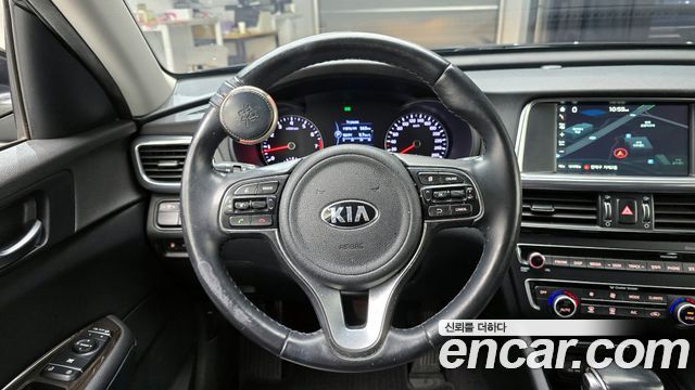 Kia K5 2018 — photo 13