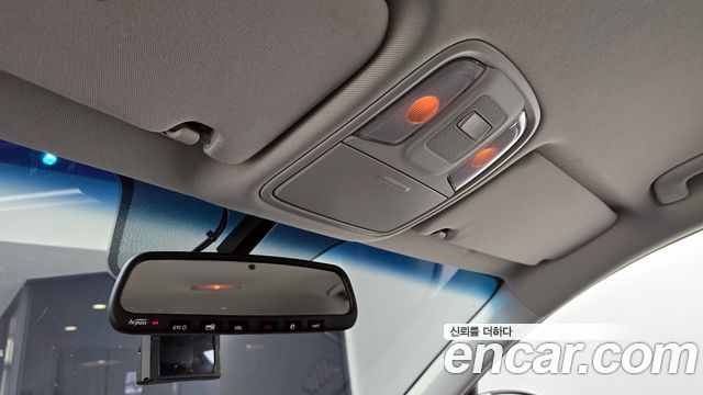 Kia K5 2018 — photo 19