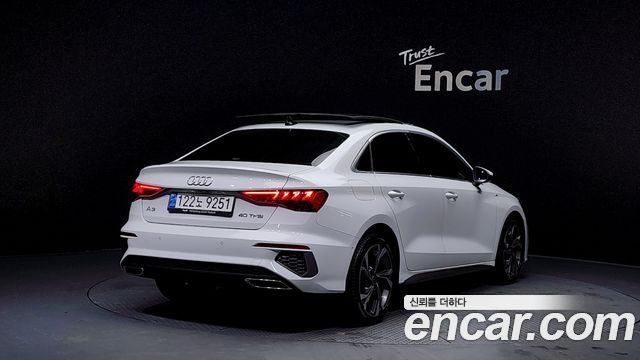 Audi A3 2024 — photo 2