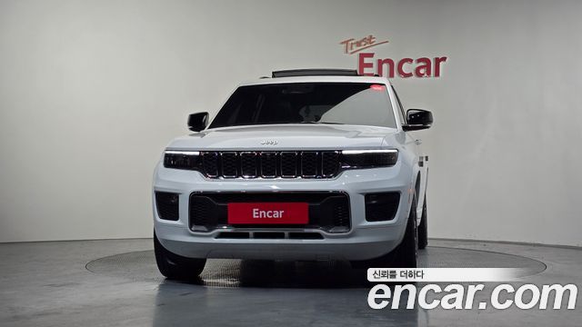 Jeep Cherokee 2023 — photo 3