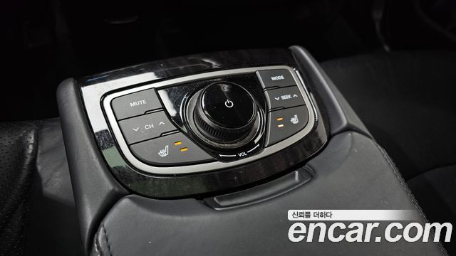 Hyundai Grandeur 2014 — photo 18