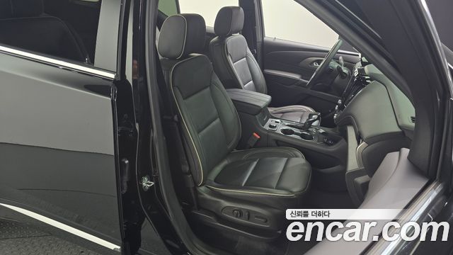 Chevrolet Korea Traverse 2023 — photo 10