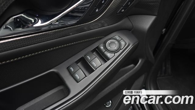 Chevrolet Korea Traverse 2023 — photo 14