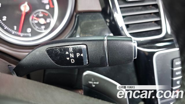 Mercedes-Benz GLS-Class 2017 — photo 9