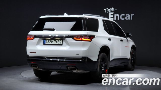 Chevrolet Korea Traverse 2021 — photo 2