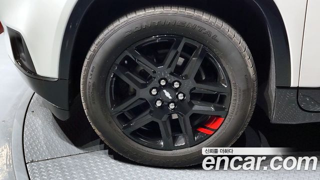 Chevrolet Korea Traverse 2021 — photo 5