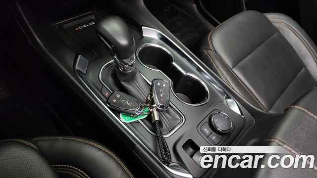 Chevrolet Korea Traverse 2021 — photo 9
