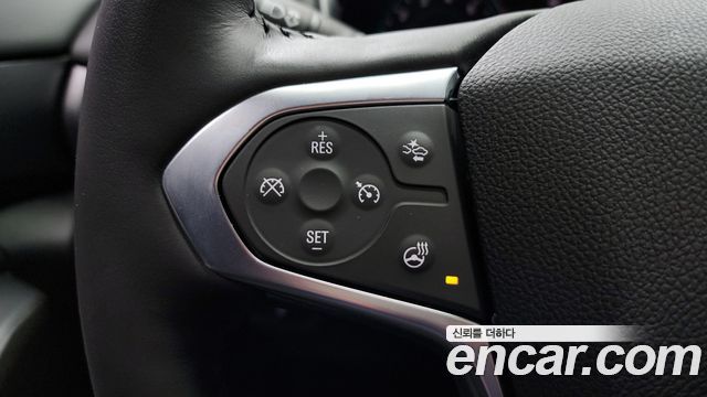 Chevrolet Korea Traverse 2021 — photo 17