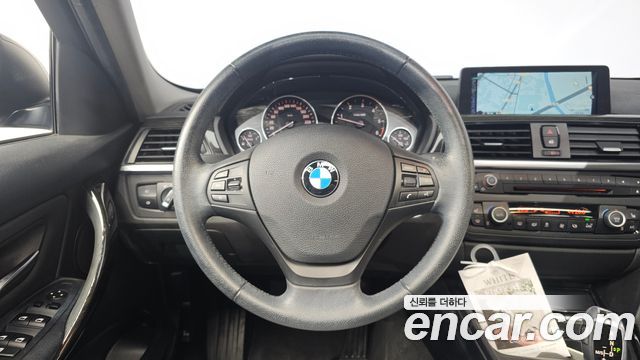BMW 3-Series 2015 — photo 13
