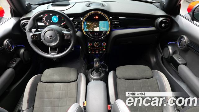 Mini Cooper 2022 — photo 7