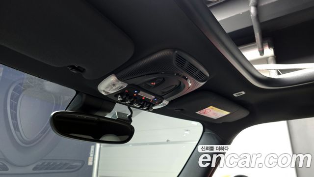 Mini Cooper 2022 — photo 17
