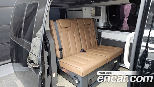 Hyundai Staria 2023 — photo 12