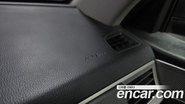 KG Mobility Rexton 2019 — photo 19