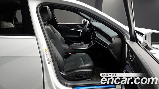 Audi A6 2023 — photo 10