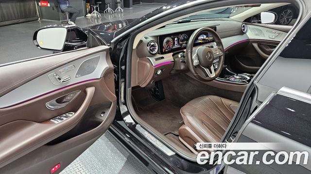 Mercedes-Benz CLS-Class 2019 — photo 11