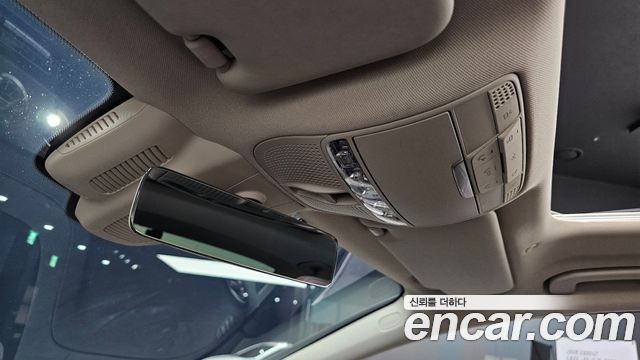 Mercedes-Benz CLS-Class 2019 — photo 15