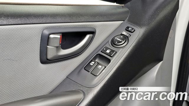 Hyundai Starex 2020 — photo 15