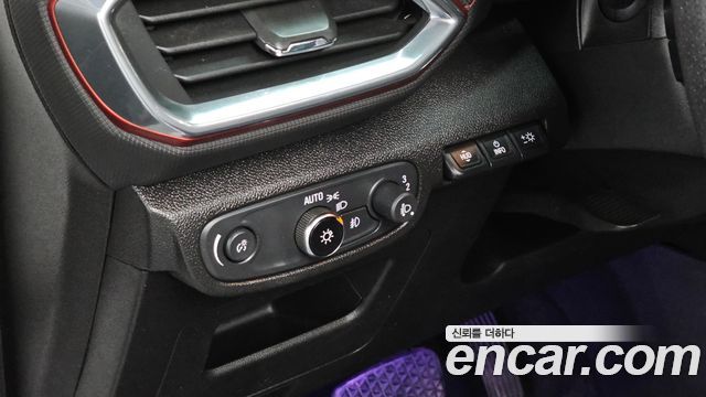 Chevrolet Korea Trailblazer 2021 — photo 14
