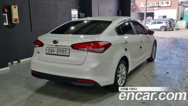 Kia K3 2016 — photo 2