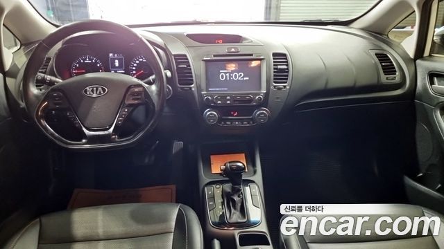 Kia K3 2016 — photo 7