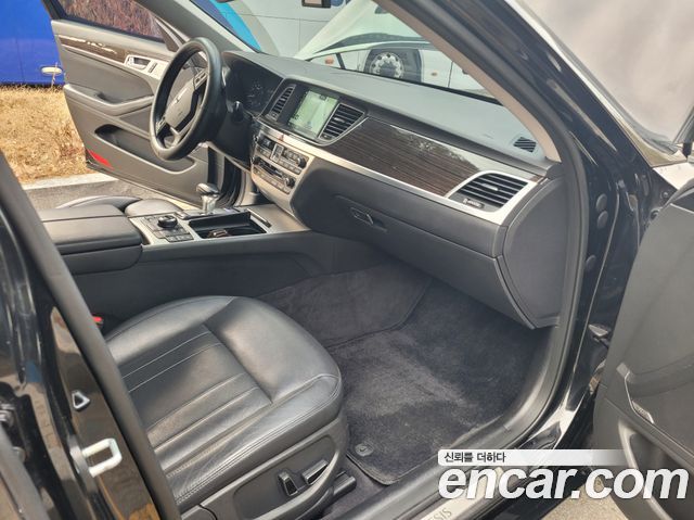 Genesis G80 2017 — photo 4