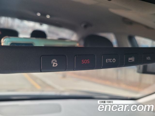Genesis G80 2017 — photo 19