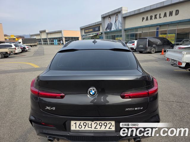 BMW X4 2020 — photo 4