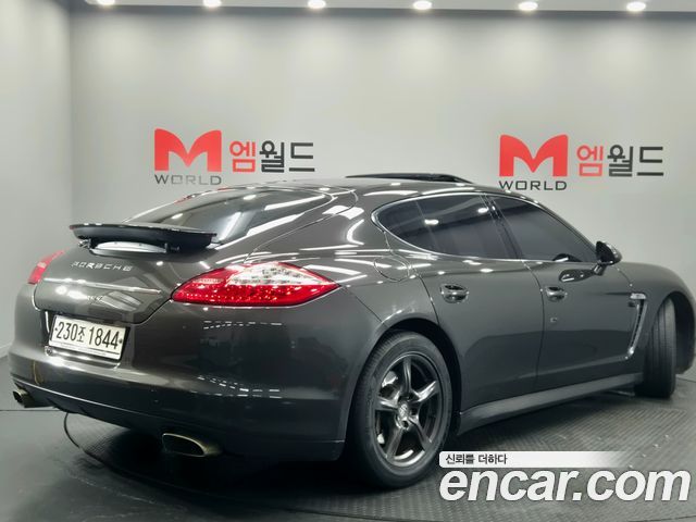 Porsche Panamera 2011 — photo 3