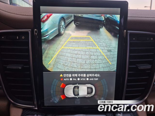 Porsche Panamera 2011 — photo 13