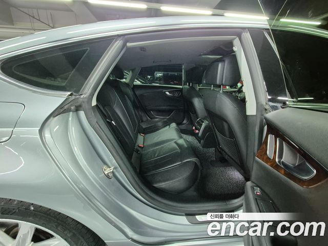 Audi A7 2014 — photo 19