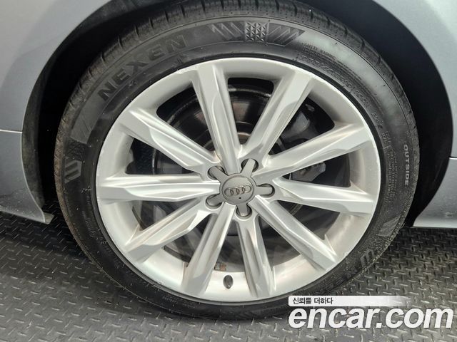 Audi A7 2014 — photo 20